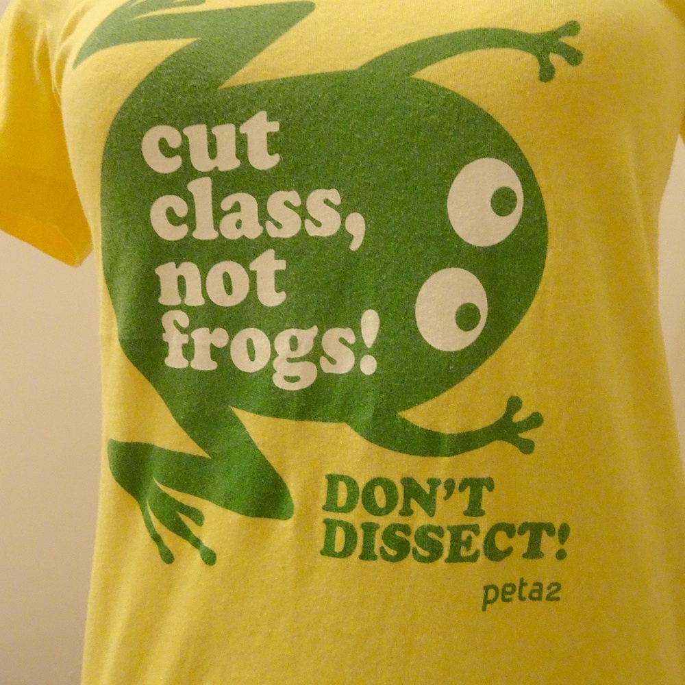 Cut Class, Not Frogs - Don't Dissect! PETA 2 Cute Yellow Short-Sleeve T-Shirt M - Picture 4 of 4